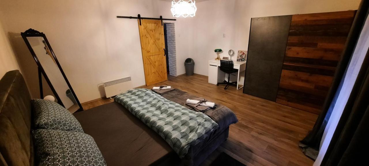 Apartman Twins Self Check In & Self Check Out Otočac Exterior foto